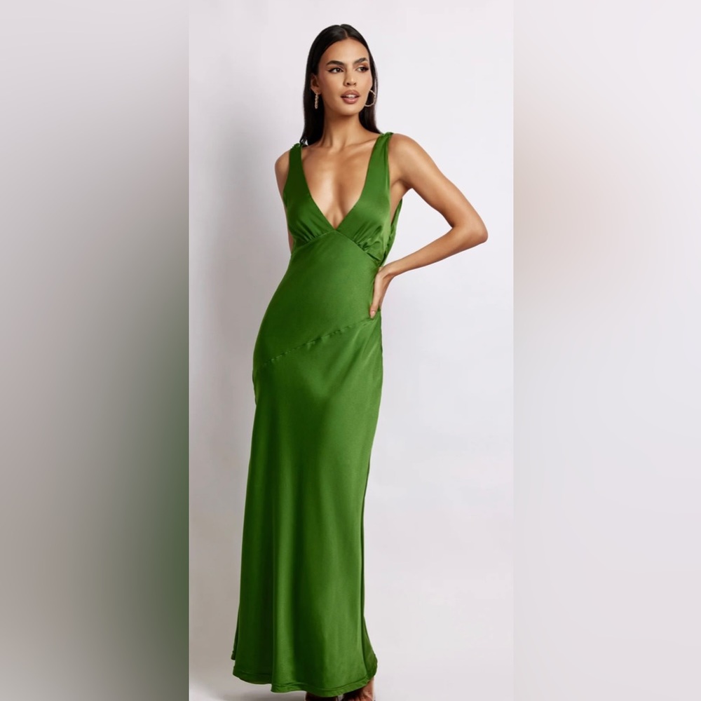 MESHKI- NADIA
Maxi Satin Dress With Back Cowl - Emerald